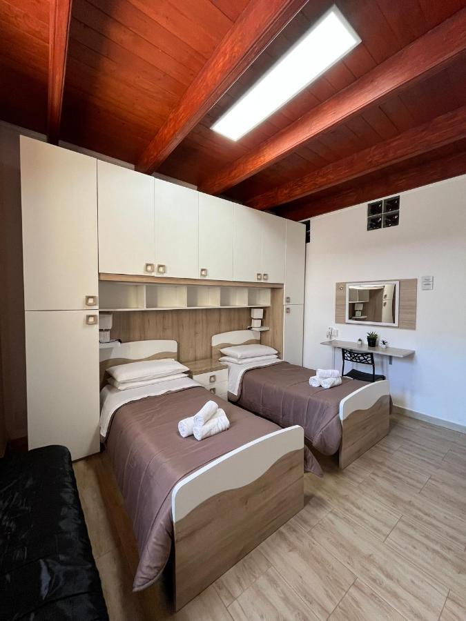 Affittacamere Vicino Al Porto Порто-Торрес Экстерьер фото